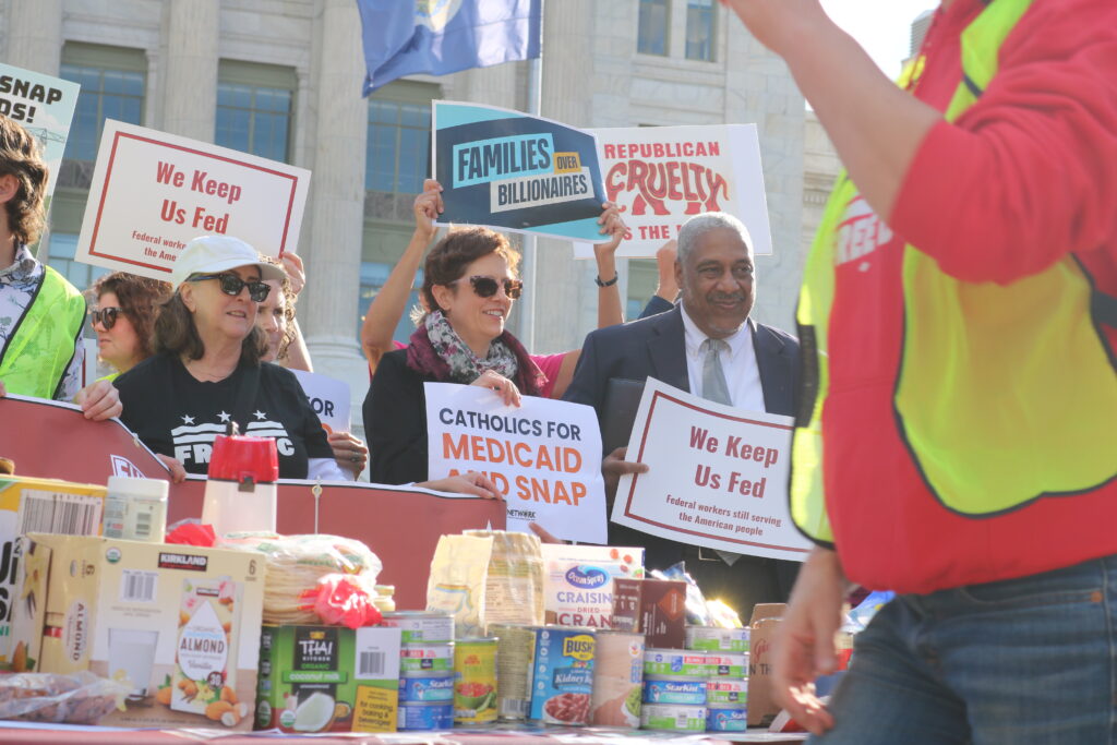 Laurie Carafone and Ralph McCloud at People's Pantry event